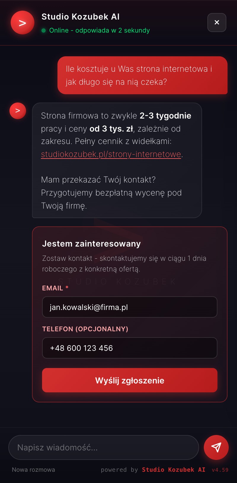 Przykładowa rozmowa z chatem AI: pytanie o cenę strony internetowej, konkretna odpowiedź z linkiem do cennika i formularz kontaktowy z polami na email i telefon